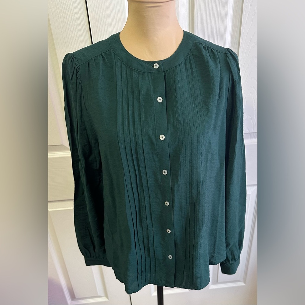 Wonderly Hunter Green Pleated Button-Down Shirt